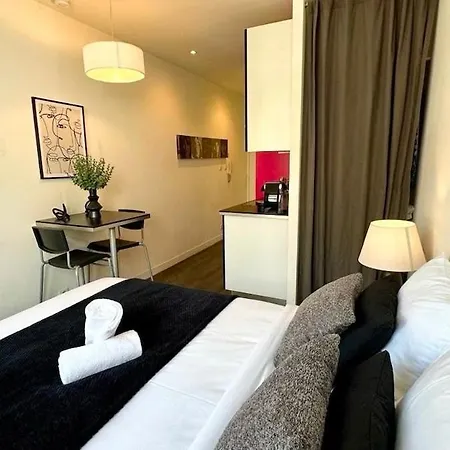 Daire Tolstoi 2 - - Totem Villeurbanne